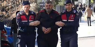 Hatay'da depremde yıkılan Kule Apartmanı'nın müteahhidi Antalya'da tutuklandı