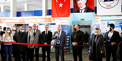 İç Anadolu'daki liseliler, Kayseri'deki TÜBİTAK sergisinde bir araya geldi