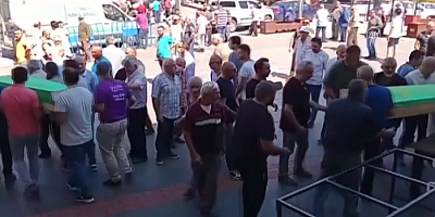  İki kardeş aynı gün bir saat arayla vefat etti