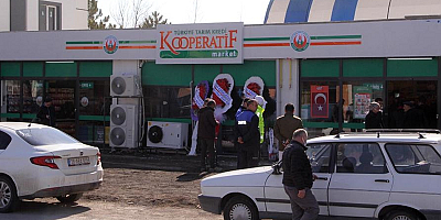 İncesu'da Tarım Kredi Kooperatifi Marketi açıldı