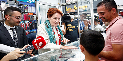 İYİ Parti Genel Başkanı Meral Akşener, Nevşehir'de esnaf ziyaretlerinde bulundu