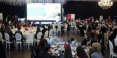 KADIN ÇİFTÇİLER SÜRDÜRÜLEBİLİR GELECEK İÇİN BULUŞTU 