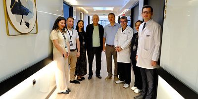 Kanser Tedavisi İçin Kazakistan'dan İzmir'e Geldi...