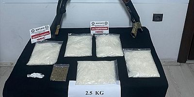Kayseri'de 2,5 kilogram sentetik uyuşturucu ele geçirildi
