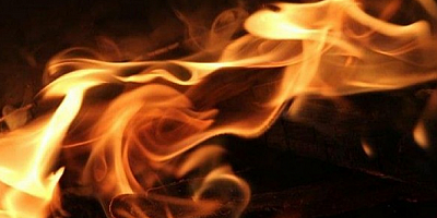 Kayseri'de 2 katlı evde çıkan yangında bir kişi öldü