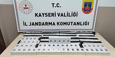 Kayseri'de 270 paket kaçak sigara elegeçirildi