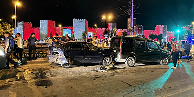 Kayseri'de 4 aracın karıştığı kazada 4 kişi yaralandı