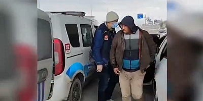 Kayseri'de 5 yabancı uyruklu otomobil bagajında yakalandı