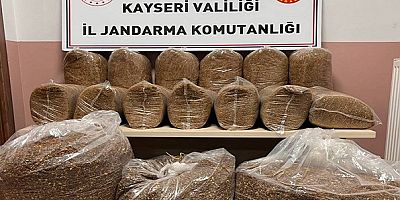 Kayseri'de 51 adet uyuşturucu hap 250 kg kaçak tütün ele geçirildi