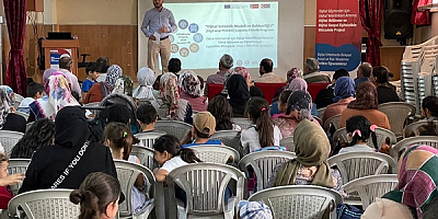 Kayseri'de 808 kişiye dijital okuryazarlık eğitimi verildi