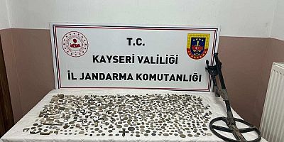 Kayseri'de 878 tarihi eser ele geçirildi