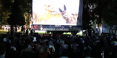 Kayseri'de Açık Hava Sinema Günleri etkinliği düzenlendi