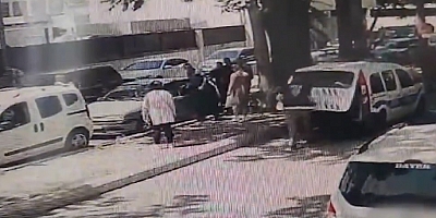 Kayseri'de araçta bırakılan iki çocuğu boğulmaktan polis kurtardı