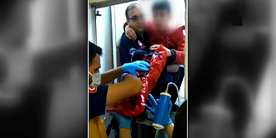 Kayseri'de ayağı asansörle duvar arasına sıkışan çocuk kurtarıldı