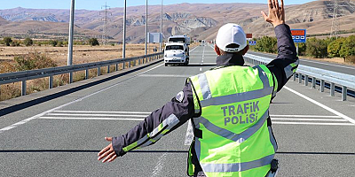 Kayseri'de belgeleri eksik sürücülere 30 bin lira ceza uygulandı