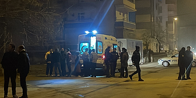 Kayseri'de bir apartmanda çıkan yangında 3 kişi dumandan etkilendi