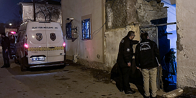 Kayseri'de bir kişi birlikte yaşadığı kadını av tüfeğiyle yaraladı