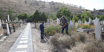 Kayseri'de bir kişi mezarlıkta ölü bulundu