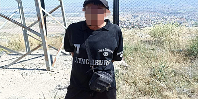 Kayseri'de bir kişi radyo verici istasyonundan kablo çalarken yakalandı