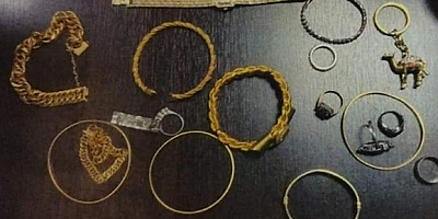 Kayseri'de bir vatandaş içinde ziynet olan çantayı polise teslim etti