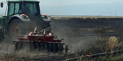 Kayseri'de buğday tarlasında çıkan yangın söndürüldü