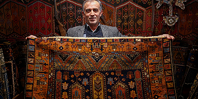 Kayseri'de çeyizlik halıları toplayıp unutulmaya yüz tutan kültürü yaşatmaya çalışıyor