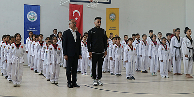 Kayseri'de çocuklar jandarma öncülüğünde sporla tanıştı