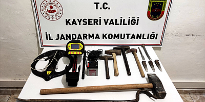Kayseri'de dedektörle define aradığı iddia edilen 2 şüpheli yakalandı