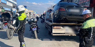 Kayseri'de drift yapan 2 araca para cezası yazıldı