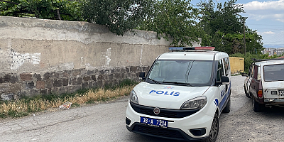 Kayseri'de eşini bıçakla yaralayan kişi gözaltına alındı
