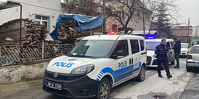 Kayseri'de evinde maskeli biri tarafından bıçaklanan Suriyeli ağır yaralandı