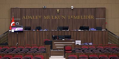 Kayseri'de hırsızlık için girdikleri evin sahibini öldürdükleri öne sürülen 4 sanık yeniden yargılanıyor