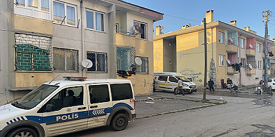 Kayseri'de ikinci kattan düşen kişi ağır yaralandı