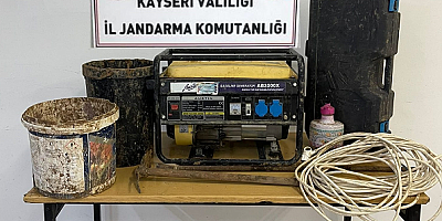 Kayseri'de izinsiz kazı yapan 3 şüpheli yakalandı