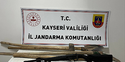 Kayseri'de jandarmadan izinsiz kazı yapanlara suçüstü