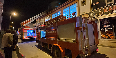 Kayseri'de kahvehanede çıkan yangın hasara neden oldu