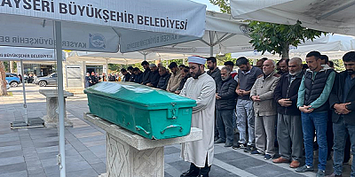 Kayseri'de kamyonun altında kalıp ölen engelli gencin cenazesi toprağa verildi