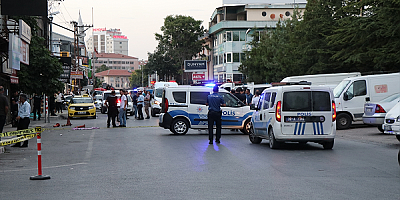Kayseri'de kıraathaneye yapılan silahlı saldırıda 1'i polis 2 kişi yaralandı