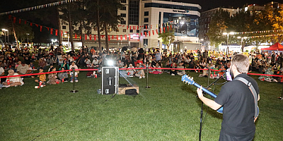 Kayseri'de konser ve sinema etkinliği düzenlendi