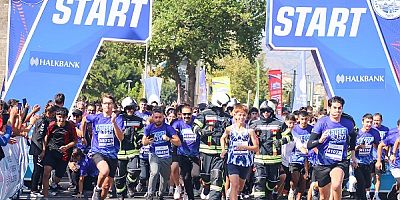 Kayseri’de Maraton Coşkusu: 6. Uluslararası Kayseri Yarı Maratonu Düzenlendi
