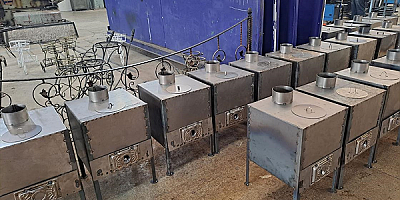 Kayseri'de meslek liselerinde depremzedeler için soba üretildi