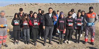 Kayseri'de öğrencilerden hayvanlara şefkat eli