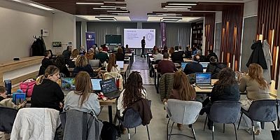 Kayseri'de Öğretmenlere, Siber Güvenlik Eğitimi