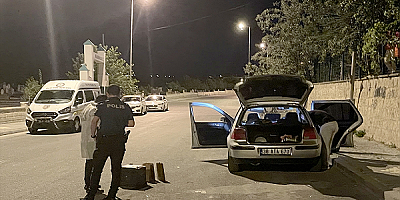 Kayseri'de otomobildeki çakmak gazı tüpünün patlaması sonucu 4 kişi yaralandı