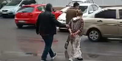 Kayseri'de para ve ziynet eşya hırsızlığı şüphelisi 2 kadın yakalandı