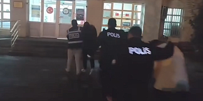 Kayseri'de parkta çocukların yaktığı ateş patladı