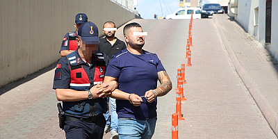 Kayseri'de pasta kutusuna gizlenmiş uyuşturucu bulundu