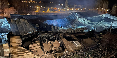 Kayseri'de plastik ambalaj fabrikasında çıkan yangın hasara neden oldu