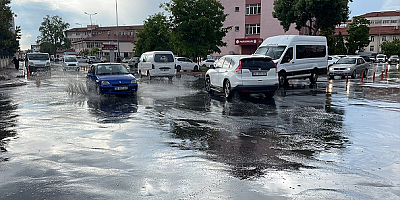 Kayseri'de sağanak etkili oldu