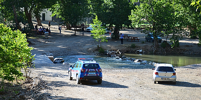 Kayseri'de serinlemek için Zamantı Irmağı'na giren genç boğuldu